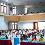 Cả Nước Tưng Bừng Khai Giảng Năm Học Mới Đặc Biệt Chưa Từng Có